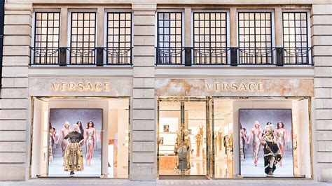 buy versace with uk